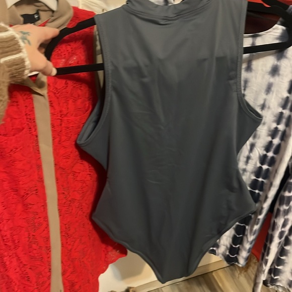 Skims NWT one piece zip up bathing suit - Picture 5 of 9